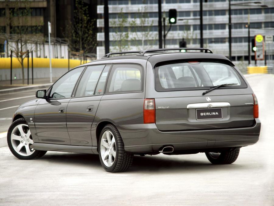  Holden Berlina Wagon 2002 года  (фото 2 из 7)